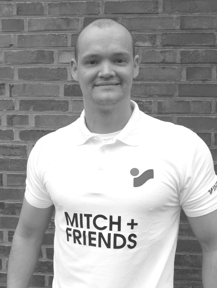 Michél Schwedt Sport- und Fitnesskaufmann, staatlich anerkannter Fitnesstrainer und Personaltrainer